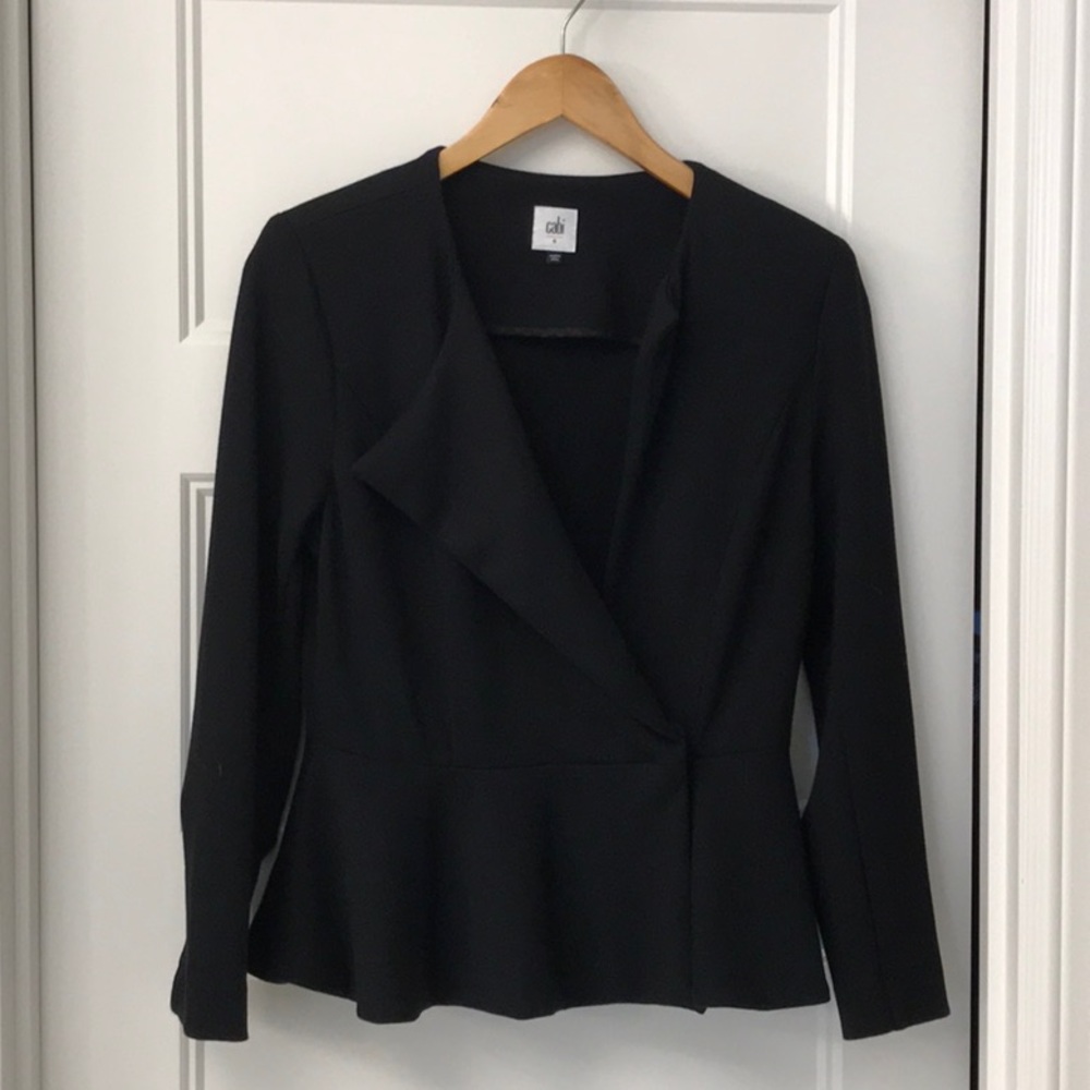 Cabi Agency ponte knit jacket size 6